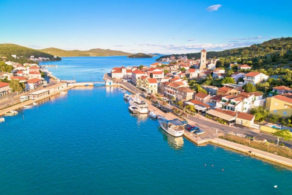 Apartments Mais Tisno Main image